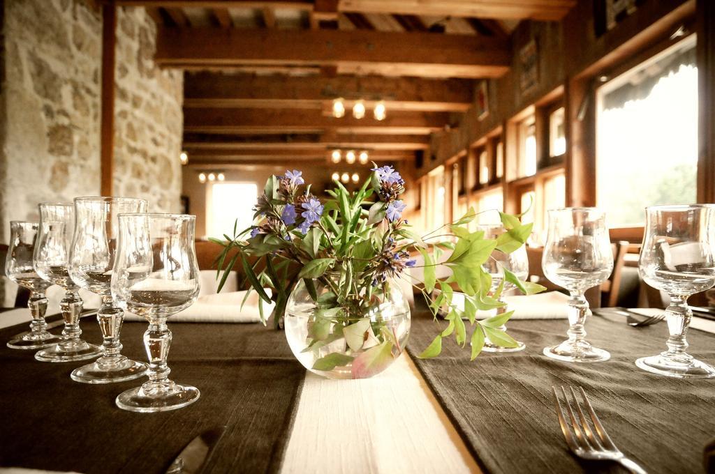 Le Jas Du Mas Hotel Saint-Anthème Екстериор снимка